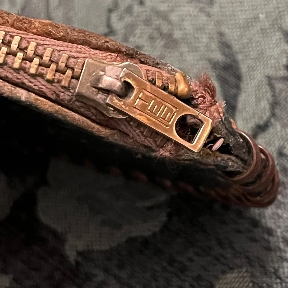 Antique Leather Coin Pouch - Picture 5 of 5